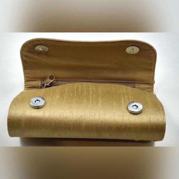 Free with Purchase Floral Embroidery Handbag Clutch Bag Purse - Picture 15 of 16